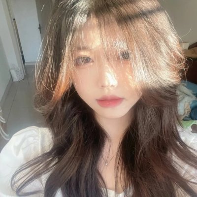 山林中头一个女人 在线观看